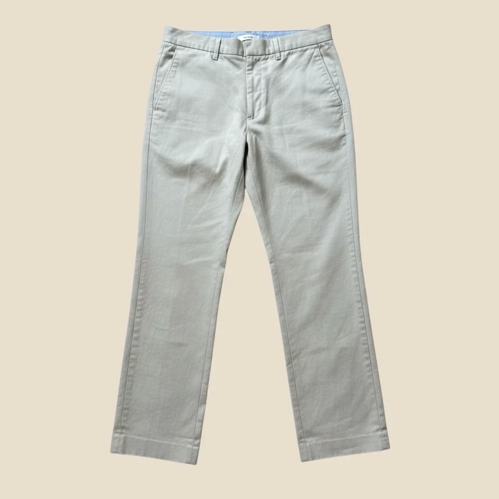 J. Crew Mens Essential Chino Pants 33x32 Light Gray Cotton Twill Style 29108